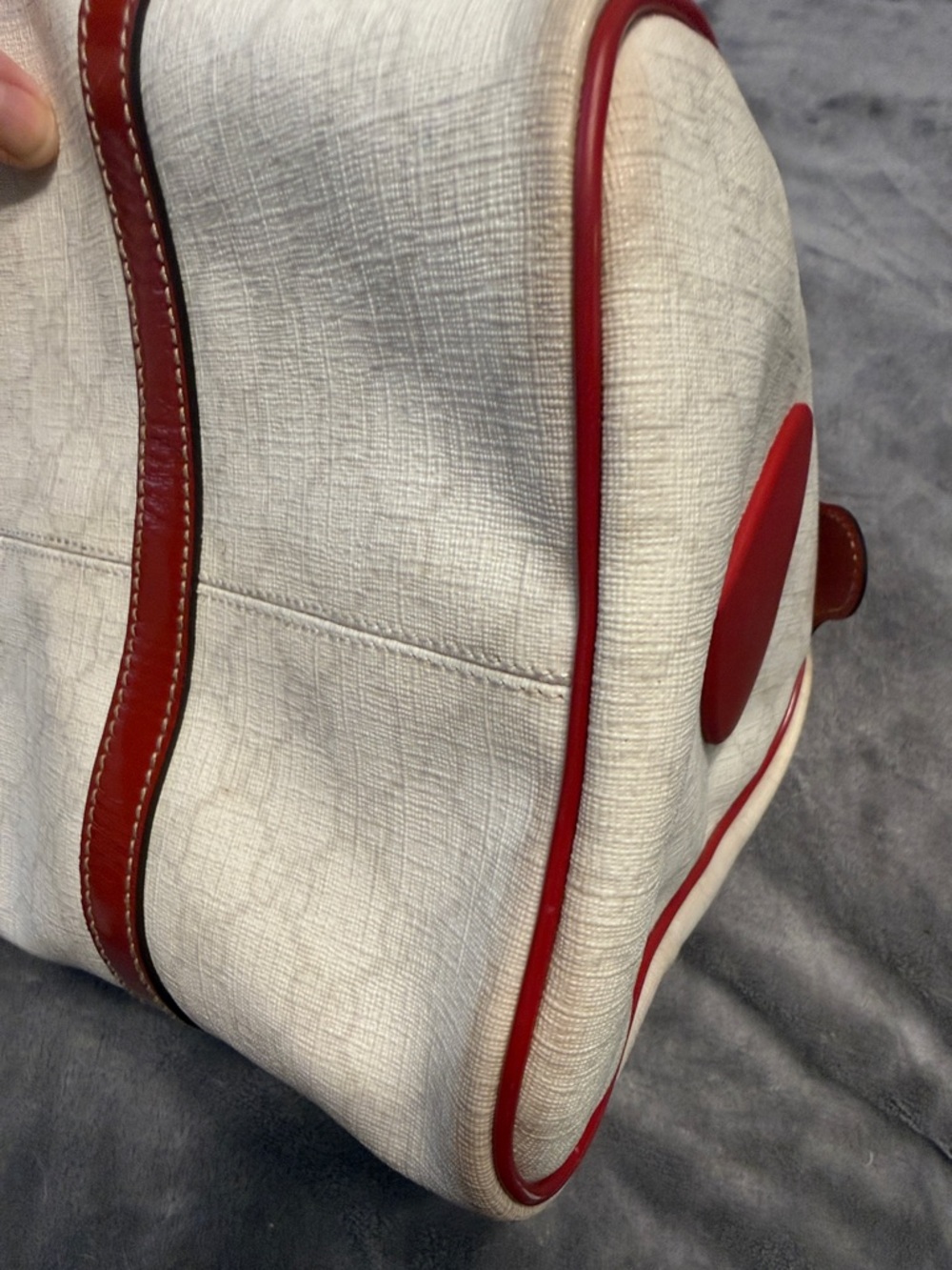 Authentic Gucci Boston Bag with Red and Black Heart Appliqués - Picture 11 of 11